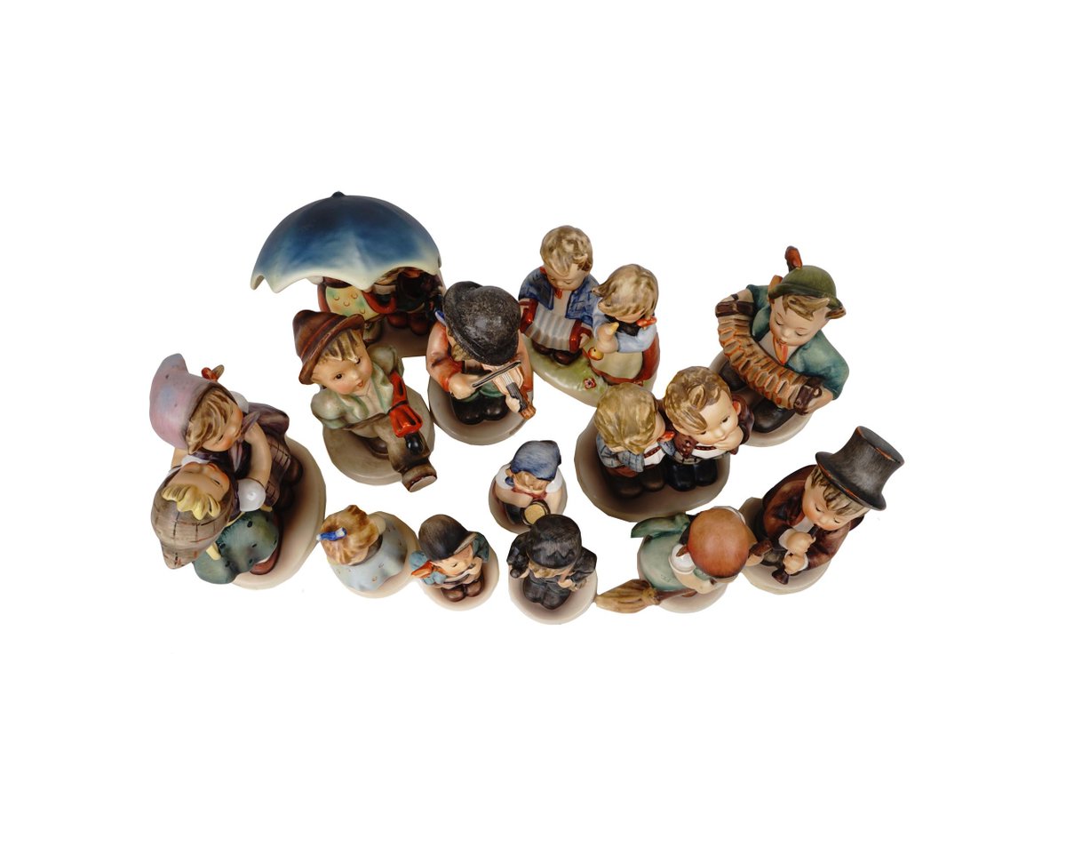 inc_arena's tweet photo. VINTAGE GERMAN HUMMEL GOEBEL PORCELAIN FIGURINES

https://t.co/4NFqCGLobN

#vintage #german #hummel #Hummels #Goebel #porcelain #figurines #collection #art #antique #antiquearena https://t.co/R1Mq6ufZXp
