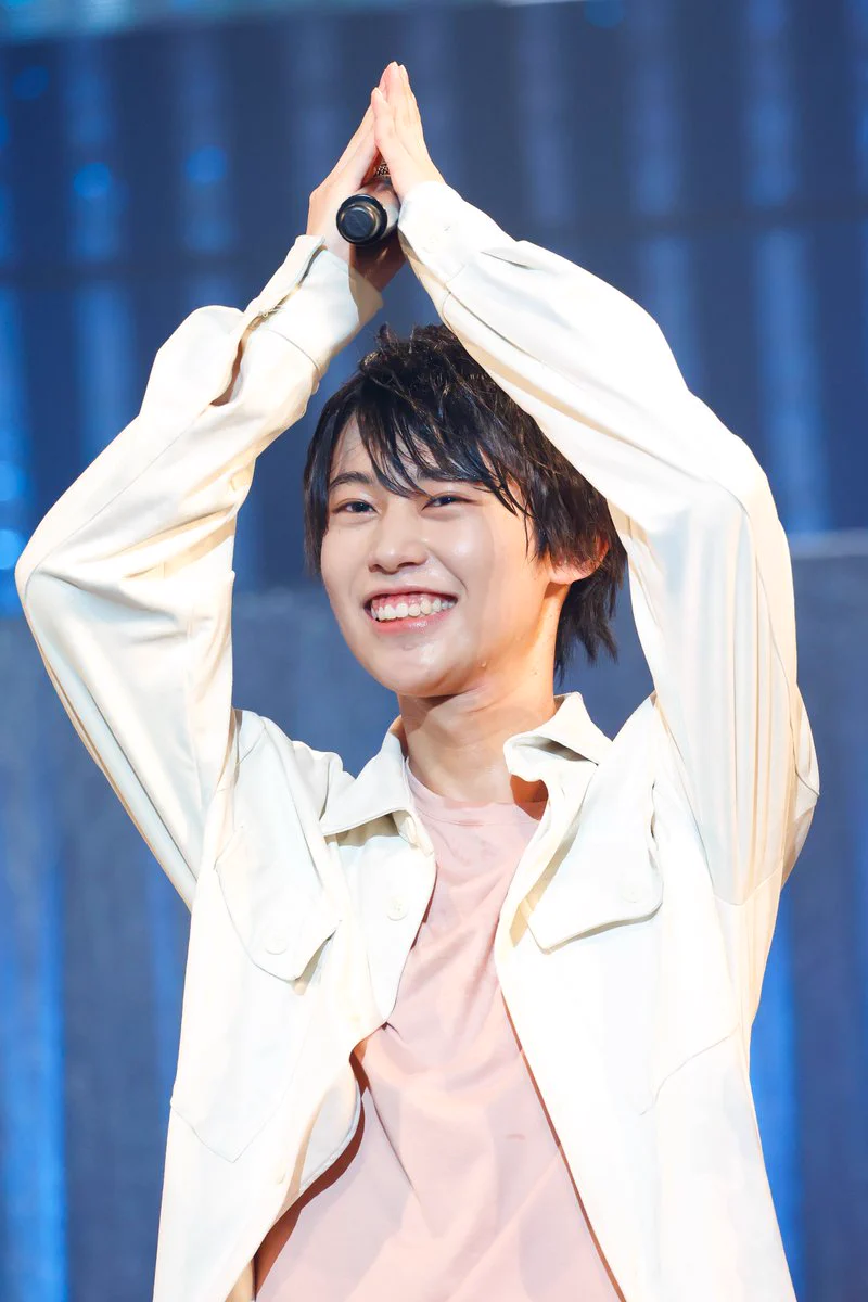 BUDDiiS HARUKI 岩尾春輝　ぬいぐるみ FSfH3RoacAAv1Um?format=webp&