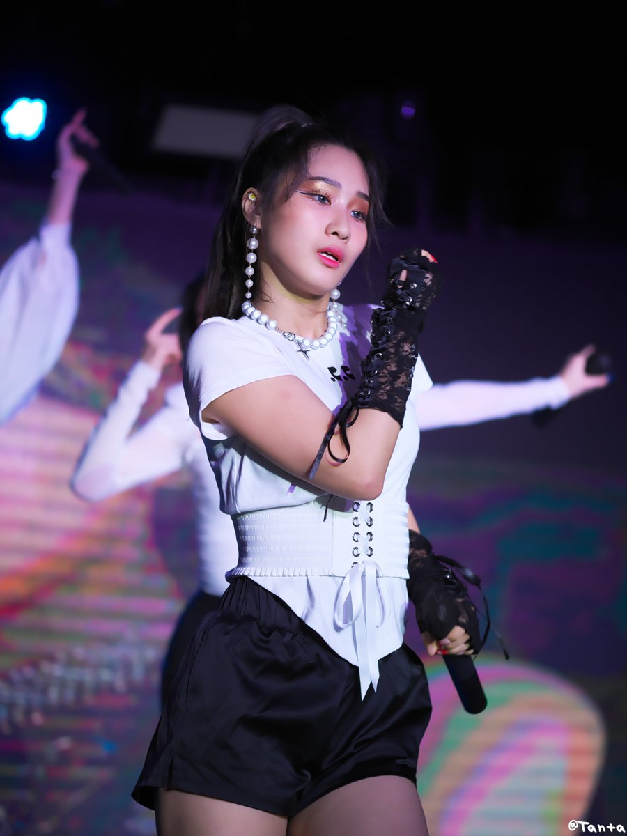 tantapic's tweet photo. 220505 Girlkind Tokyo Live 2022

@_girlkind
#걸카인드 #GirlKind 
#지강 #JK https://t.co/31uf9FHUo6