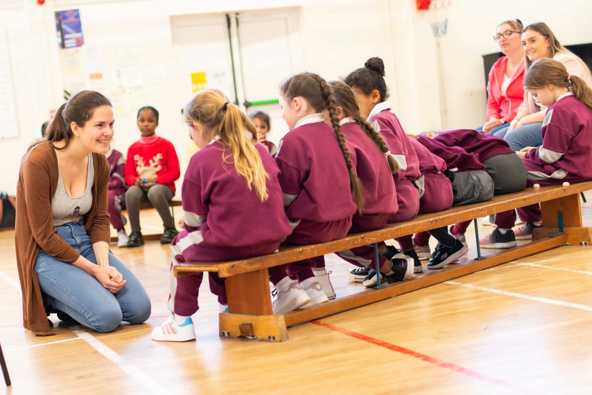 MusicGenDC's tweet photo. If your school would like to get involved - 
visit https://t.co/u98HBk8sgP, have a look at our programs, and fill out an expression of interest form! We'd love to work with you. 🎵

#MusicGenDC #OfficialLaunch https://t.co/gV3VziYoe3