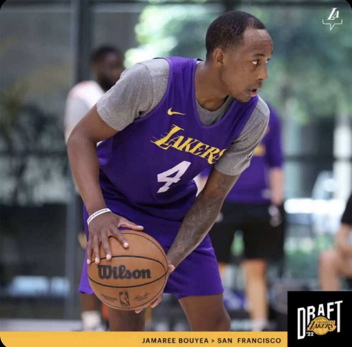 MarzTheGawd's tweet photo. *The Central Coast in 2023:
“bUt DiD hE dO iT lIkE bOuYeA? nO?! I DiDnT tHiNk So…”
I’m hitting up the local ling-ling to have a preseason jersey made and mass produced in the hood 😂😭😂
#SideShit #831vsEverybody https://t.co/rwWtTtoyuq