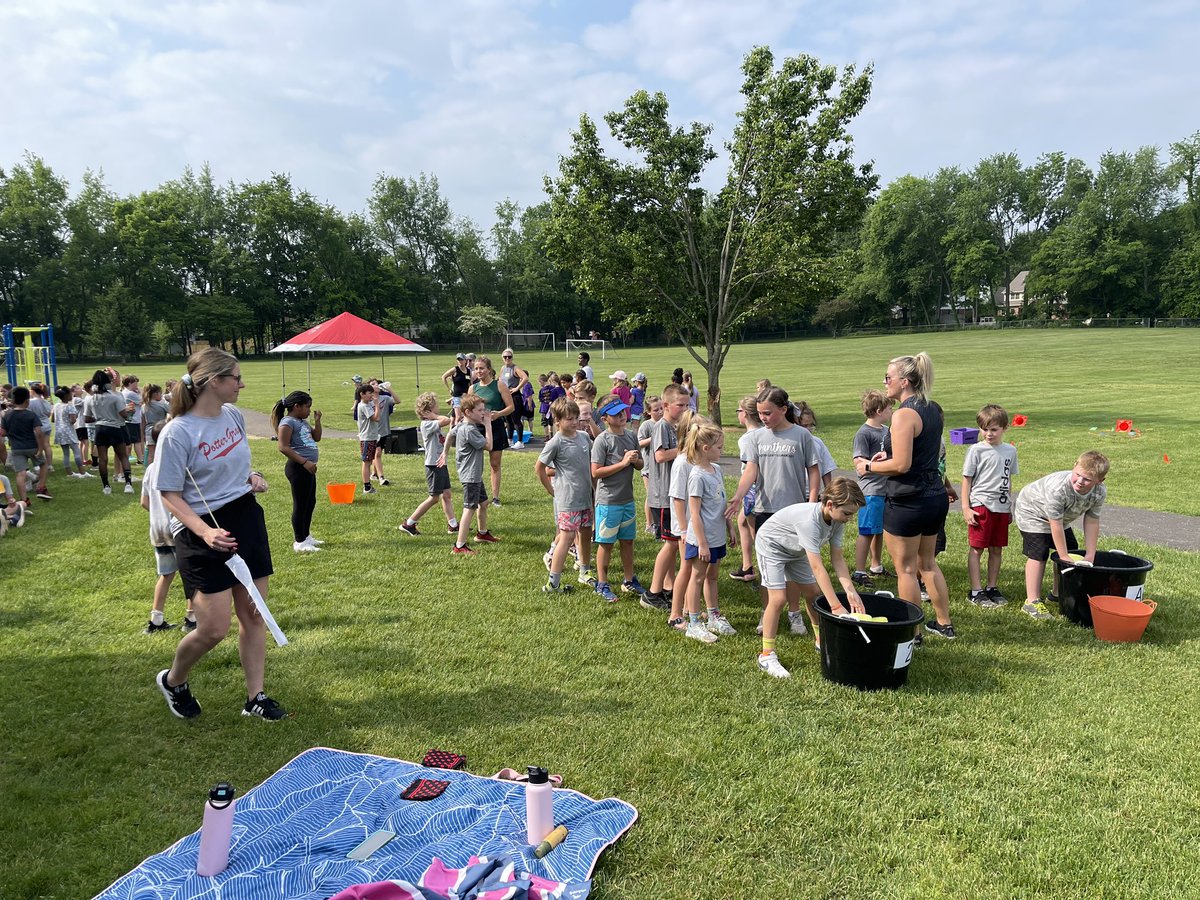 PotterGrayPride's tweet photo. Great Morning for Field Day aka Pantherlympics! @Coach_JBlair #joetolbert https://t.co/2BQtwSRAVO