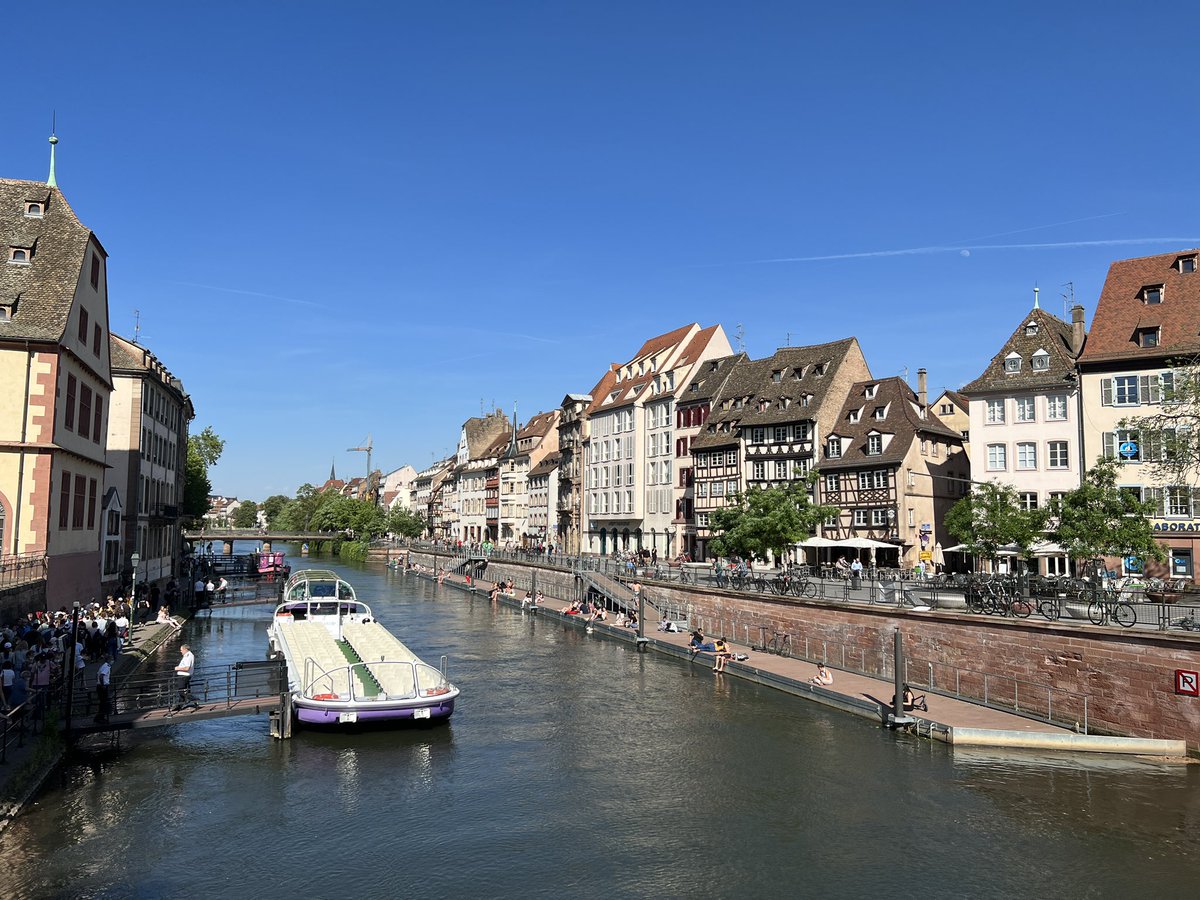 whiterabbitMUC's tweet photo. Les premier l'impressions de #Strasbourg #Sabbatical #Tag13 https://t.co/teNowteHse