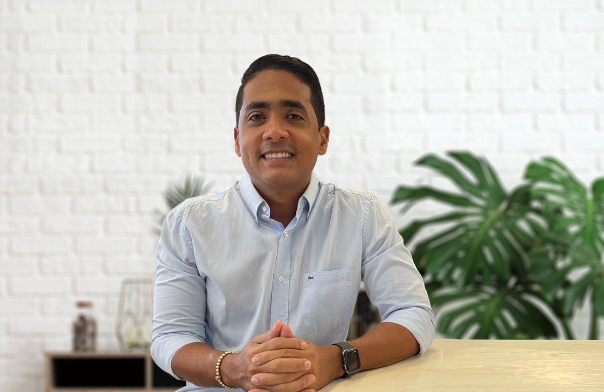 "Es un gusto acompañarlos en esta nueva Jornada Analfista donde se abordarán temas sobre los aspectos legales del teletrabajo. Lo cual, después de superar la pandemia por covid, nos enfrenta a nuevos retos y cambios a nivel organizacional". <a href="/ronaltorres31/">Ronal Alfonso Torres Torres</a> en Jornada de <a href="/OAnalfe/">Organización Analfe</a>