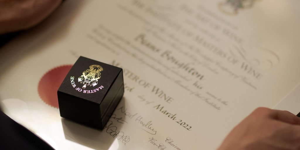 Thinking of applying this year? You have until 27 May to complete part one of the application process. Find out how to apply: mastersofwine.org/apply  #mastersofwine