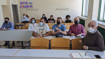 ETSIAMCordoba's tweet photo. 🗣 Transferencia de conocimiento de #tecnología @FIWARE
Jornada de difusión sobre el ecosistema #FiWare aplicado al "Internet de las cosas" #iOT #ATDFiware @Univcordoba https://t.co/Gj4DxTqaaa https://t.co/r3xcEJe5nA