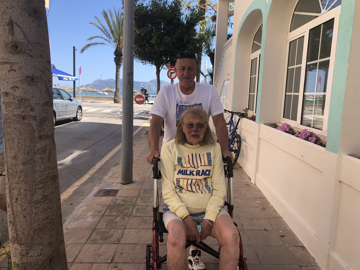 LEGRO's tweet photo. Group 6 #legroscyclingexperienxe #betty #clubdelsol #majorca https://t.co/poN6uN6G1t