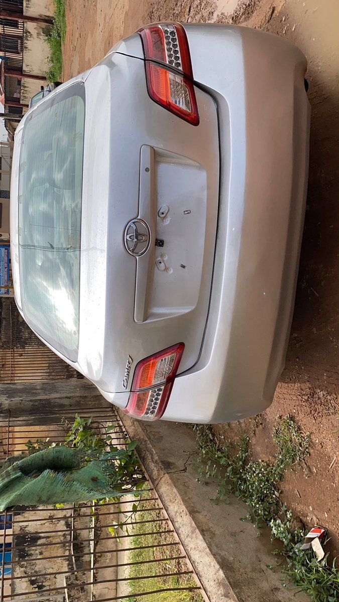 PELSAUTOS's tweet photo. A YEAR REGISTERED 2007 TOYOTA CAMRY 
BUY AND DRIVE IN GOOD CONDITION 
2.6M 
IBADAN 
07032328559 https://t.co/6hv26xzgZ7