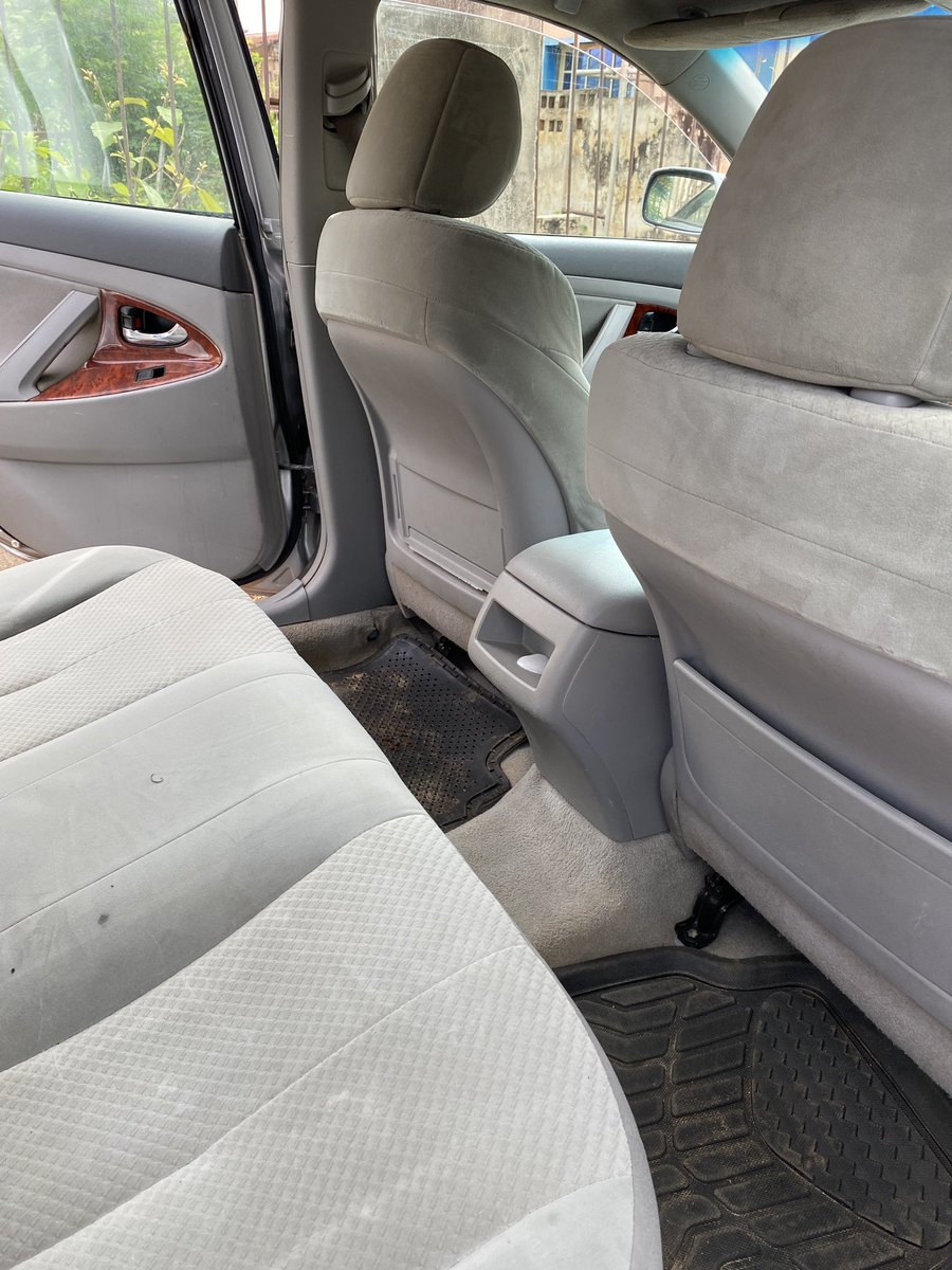 PELSAUTOS's tweet photo. A YEAR REGISTERED 2007 TOYOTA CAMRY 
BUY AND DRIVE IN GOOD CONDITION 
2.6M 
IBADAN 
07032328559 https://t.co/6hv26xzgZ7