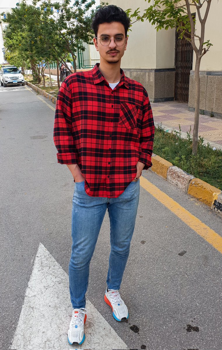 Alimosad_1's tweet photo. #NewAv ❤❤ https://t.co/eUaXesKRnu