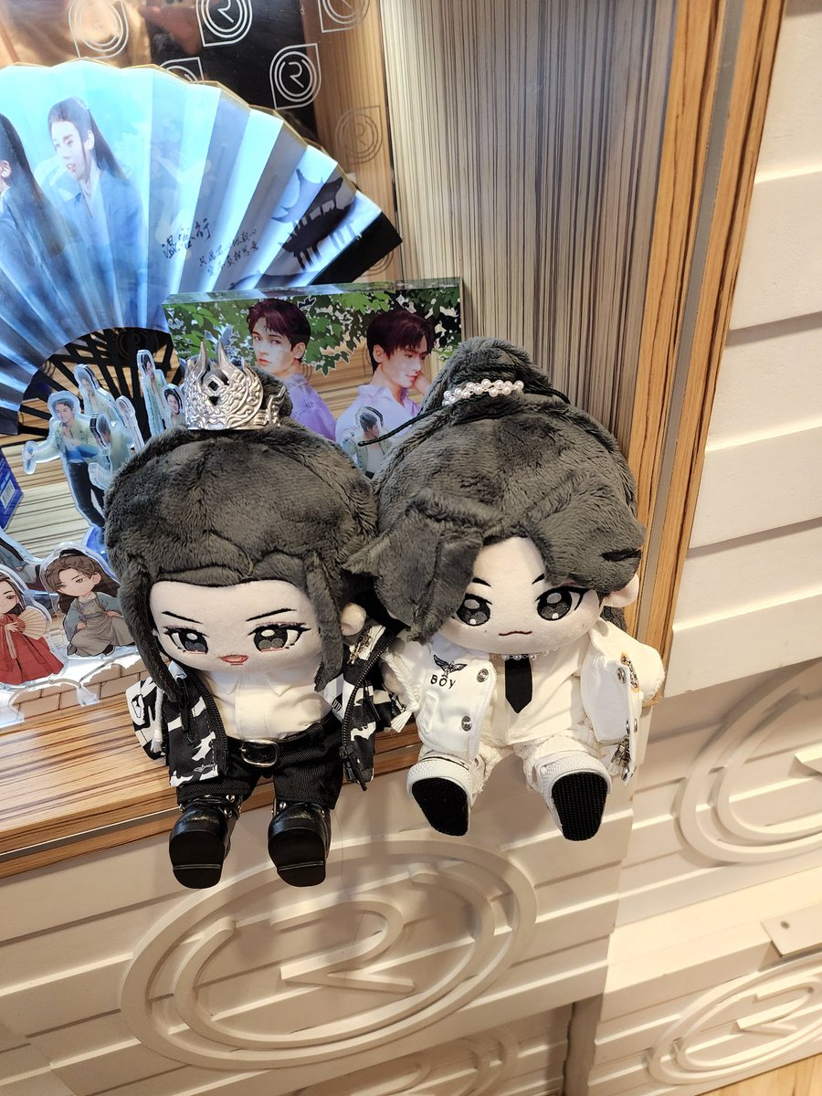 張哲瀚生日快樂
好多橘子皮在慶生😚