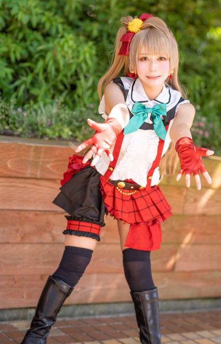 Twitterのコスプレ画像3