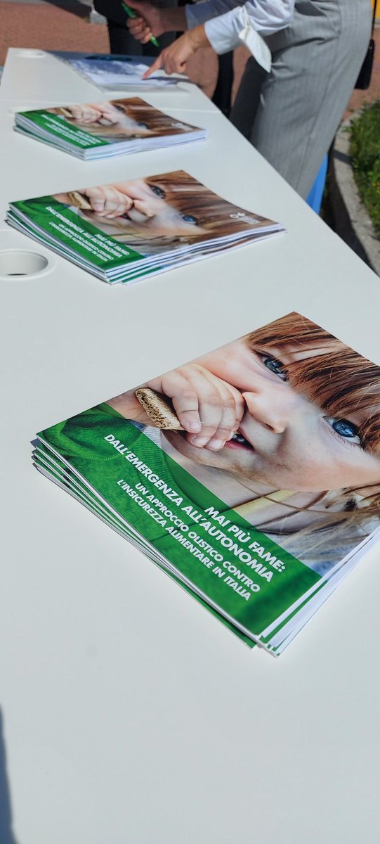 Fare #rete. Ecco la parola chiave del progetto di <a href="/acf_italia/">Azione contro la Fame</a> al quale, come <a href="/CarrefourItalia/">Carrefour Italia</a>, partecipiamo concretamente a supporto delle famiglie bisognose:  un percorso verso una sempre maggiore autonomia privata e professionale. #insiemedipuò <a href="/ComuneMI/">Comune di Milano</a>