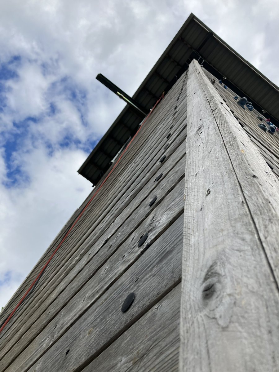 Cranford_Sch's tweet photo. Could YOU take on the abseil at Condover Hall? Year 6 are!
Bon courage!
#sixesshropshireshinanigans
#abseil #pushingyourlimits https://t.co/dlq70hJdNb