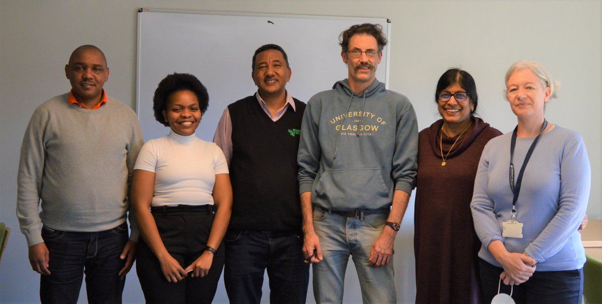 Dr Daniel Alemneh, Director of Digital Projects, <a href="/UNT_Libraries/">UNT Libraries</a> and a Fulbright Scholar at the <a href="/UPTuks/">University of Pretoria</a> Dept. of Info Science visited DKIS. 
Looking forward to future collaborations!