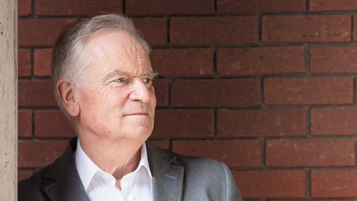 RedHotChilliWriters (@rhchilliwriters) on Twitter photo On the latest <a href="/RHChilliWriters/">RedHotChilliWriters</a> episode, literary legend
<a href="/Jeffrey_Archer/">Jeffrey Archer</a> takes <a href="/radiomukhers/">Abir Mukherjee</a> & me to task. We talk politics, books, cricket, all seasoned with a remarkable store of anecdotes. The Domesday Book also gets a look-in. Tune in here & elsewhere: apple.co/3kZf2WD On the latest <a href="/RHChilliWriters/">RedHotChilliWriters</a> episode, literary legend
<a href="/Jeffrey_Archer/">Jeffrey Archer</a> takes <a href="/radiomukhers/">Abir Mukherjee</a> & me to task. We talk politics, books, cricket, all seasoned with a remarkable store of anecdotes. The Domesday Book also gets a look-in. Tune in here & elsewhere: apple.co/3kZf2WD