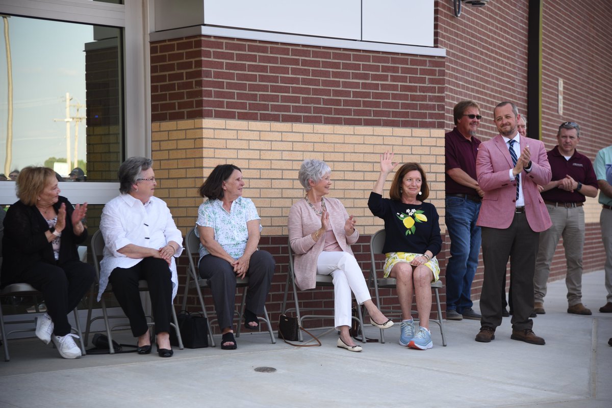 Collierville Schools tweet media