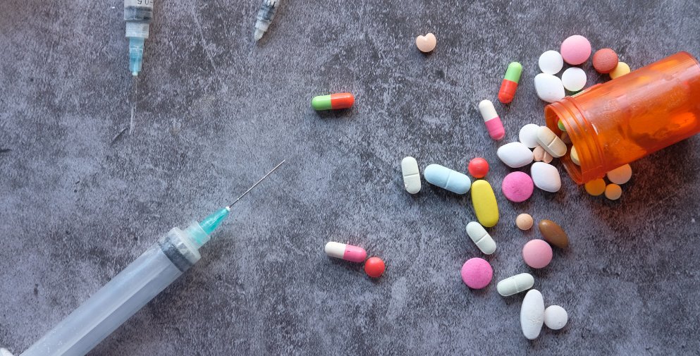 SHEPARDHEALTH's tweet photo. #Naloxone is a life-saving medication that can reverse an overdose from #opioids, including heroin, fentanyl, and prescription opioid medications. Click here is more information from the #CDC: https://t.co/zz04Ovjmz5 https://t.co/bouptBx5Nx