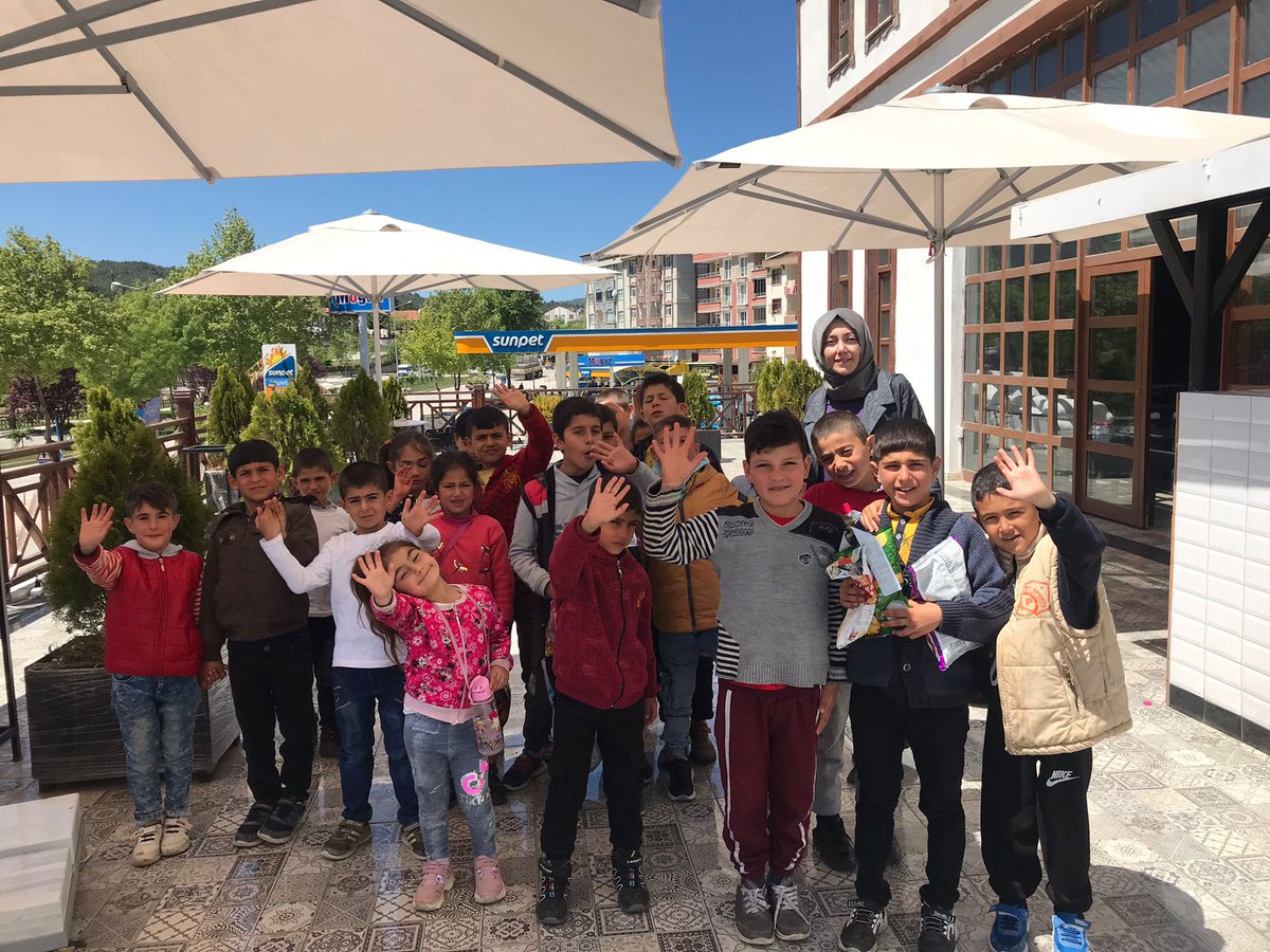 Okulumuz öğrencileri ilçe kaymakamlığımız himayesinde düzenlenen sinema etkinliğine katıldı. Boyabat ilçesine götürülerek sinemayla tanıştırılan öğrencilerimizin mutluluğu görülmeye değerdi.
<a href="/DURAGAN_MEM/">Durağan İlçeMilli Eğitim Müdürlüğü</a> 
<a href="/sinopilmem/">Sinop Milli Eğitim Müdürlüğü</a> 
<a href="/YLDZercan1957/">Ercan Yıldız🇹🇷</a>