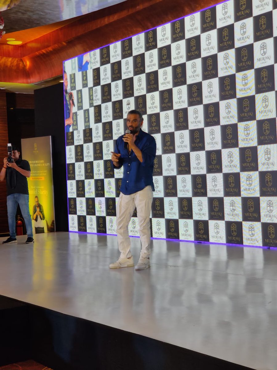 KRISHNA96338033's tweet photo. During an event in Mumbai recently... @MerakiKarjat 
@SunielVShetty Sir
#SunielShetty Sir ❣️
#BAAGIBALLIA #KK https://t.co/7azoeuNCie