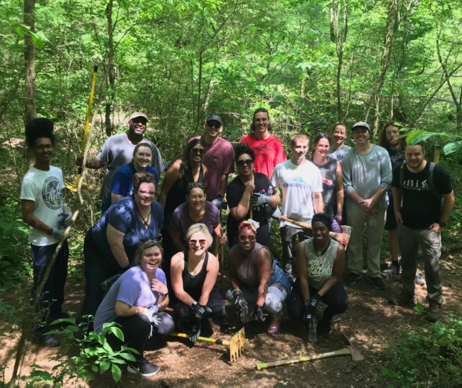 What do MountainSeed #trailblazers look like? Take a look for yourself. 

Our Atlanta team joined up with the Chatahoochee River Conservatory to clean up and give back to our beloved community. Thanks for a great day of learning, team building, and fun! 

#MountainSeed #MScares