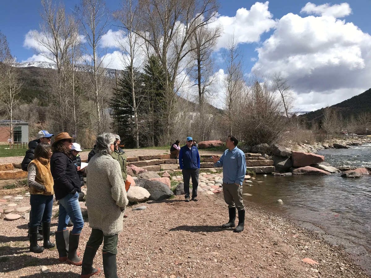 RiverWatchCO's tweet photo. A huge thanks to our friends over at @rfconservancy for hosting a successful one day training in Basalt! Volunteers who participated were able to refine their River Watch knowledge and have some fun while doing it! #citizenscience https://t.co/uuhJd0B6nx