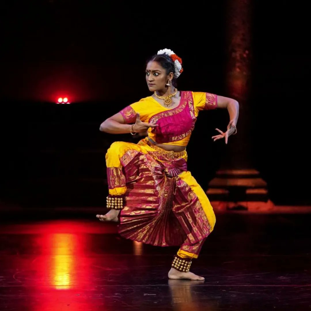 South Asian Arts-uk (@southasianartuk) on Twitter photo Delighted to hear that an exceptional young #bharatanatyam dancer has won <a href="/bbcyoungdancer/">BBC Young Dancer</a> 2022! Congratulations and well done to Adhya Shastry, brilliant to see South Asian dance on such a prominent national platform once again🙌✨
#BBCYoungDancer2022 buff.ly/3yCeeyS Delighted to hear that an exceptional young #bharatanatyam dancer has won <a href="/bbcyoungdancer/">BBC Young Dancer</a> 2022! Congratulations and well done to Adhya Shastry, brilliant to see South Asian dance on such a prominent national platform once again🙌✨
#BBCYoungDancer2022 buff.ly/3yCeeyS