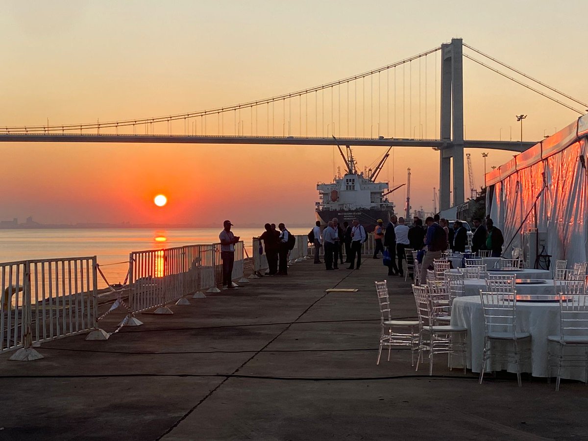 SAInfraExpo's tweet photo. A magnificent Maputo sunset as we end day 1 with networking! Looking forward to what day 2 will bring!

We're thrilled that in-person events are back!

#TransportEvolutionMozambique #Transport #SADC #TransportEvolution #AFCFTA #Rail #Road #Sea https://t.co/X1KHUhJZFq
