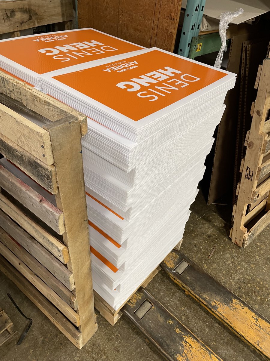 DenisHengNDP's tweet photo. Hot off the press - my signs are in! My campaign team is already busy getting them out to everyone who has asked for one. If you haven't already, request a sign to show your support for a better government.  https://t.co/QaSxByGhod https://t.co/4PSwevgzPu