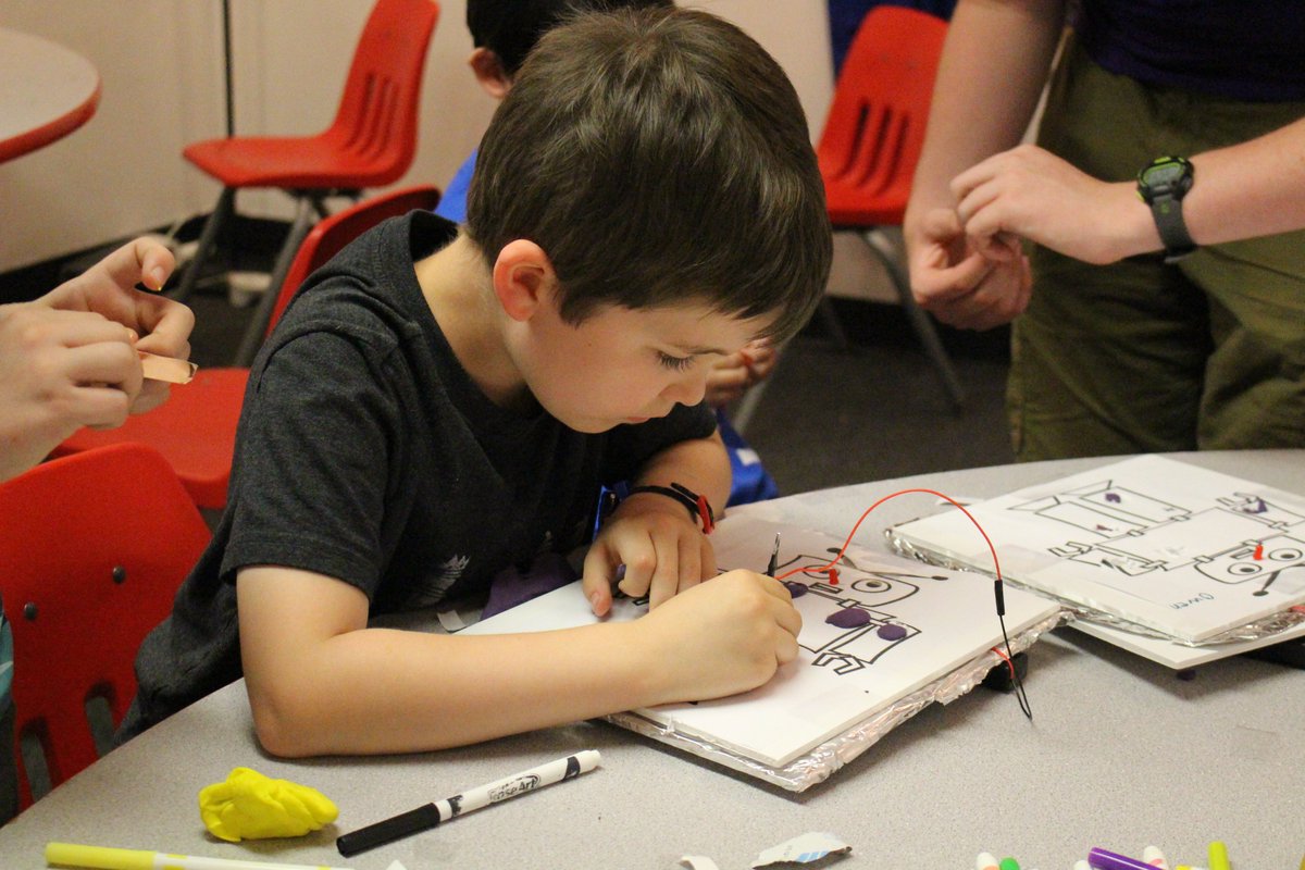 launchmath's tweet image. Whether it's math or science, we offer flexible schedules that work for YOU! We have a ton of options for after-school classes, private sessions and weekly summer camps to choose from. Visit our website today to see what works best for you! #stemnyc #stemcamp #nyckids