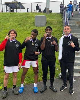 Congratulations to our EFHS 4x100 team! They won at the Baldwin Invitational last Friday at Baldwin and the Mid Mon Classic! Good luck at the WPIAL Championships!  #EFproud <a href="/warrior_ef/">EF Warrior Athletics</a> <a href="/EFWarriors/">Elizabeth Forward HS</a>