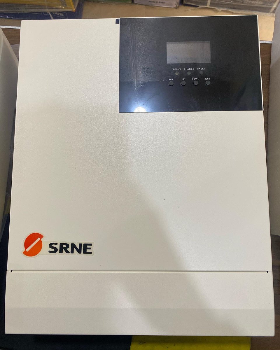 Frepowertech's tweet image. 5kw 48v SRNE Hybrid inverter with parallel kits.  
* Power rating: 5kw 48V 
* PV input: 145V 
* 80A Mppt solar controller  
* PV power 4,400w  
* AC charger 60A  
* Parallel up to 6 units.  
Contact us @ F1183 Ojo Alaba market Lagos.  
#Frepower technologies limited.  07032635001