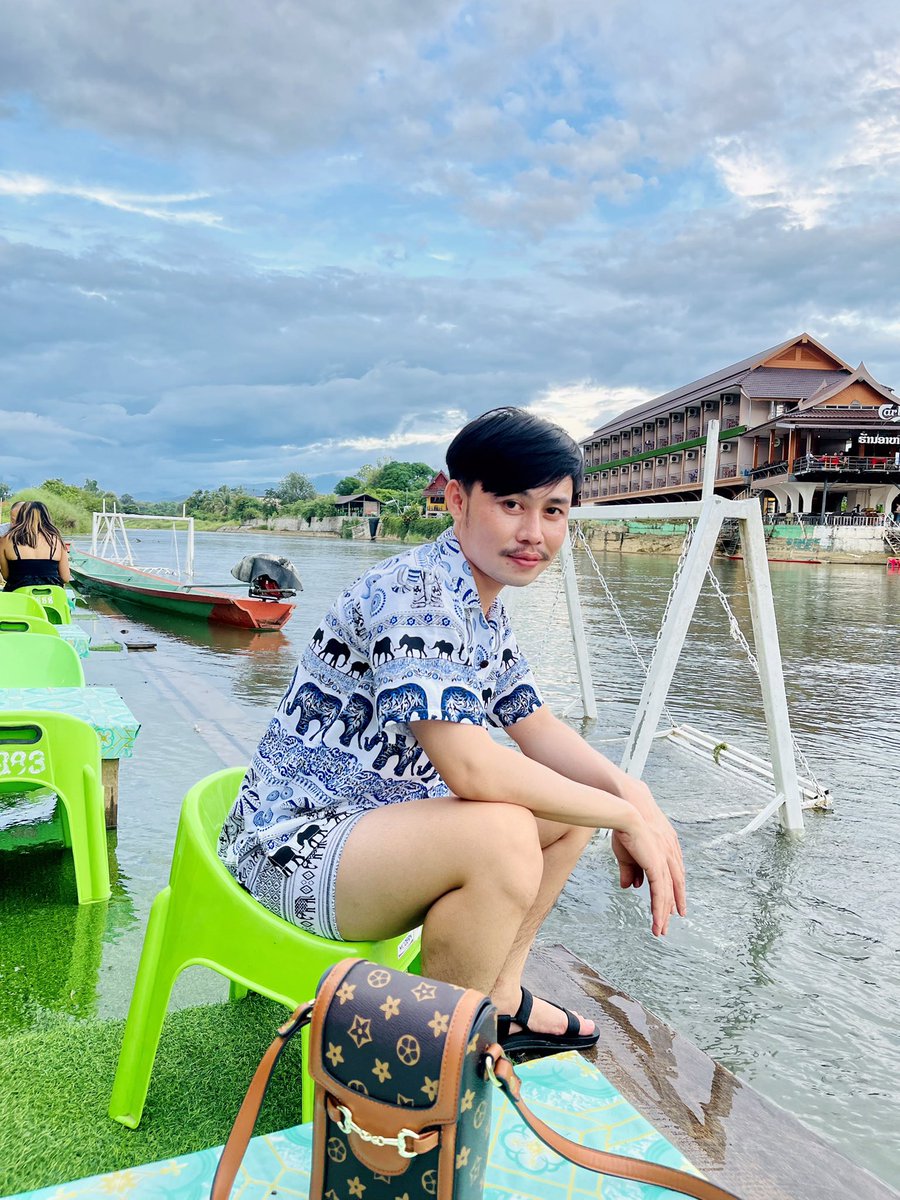 OPay1995's tweet photo. ນອນນນ https://t.co/zkLOG8SXh5