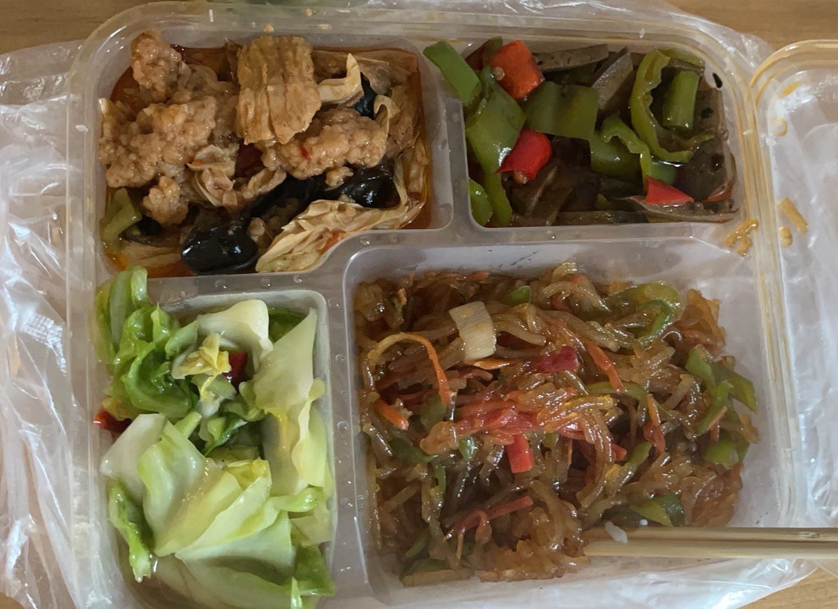 隔离餐味道还不错
菜我全部吃光了
还有几天就自由了
真好
我已经给自己安排了皮肤管理剪头发拍古装吃日料 见同学见朋友这些事
我感觉自己活过来了 https://t.co/6dYbrrC1aS
