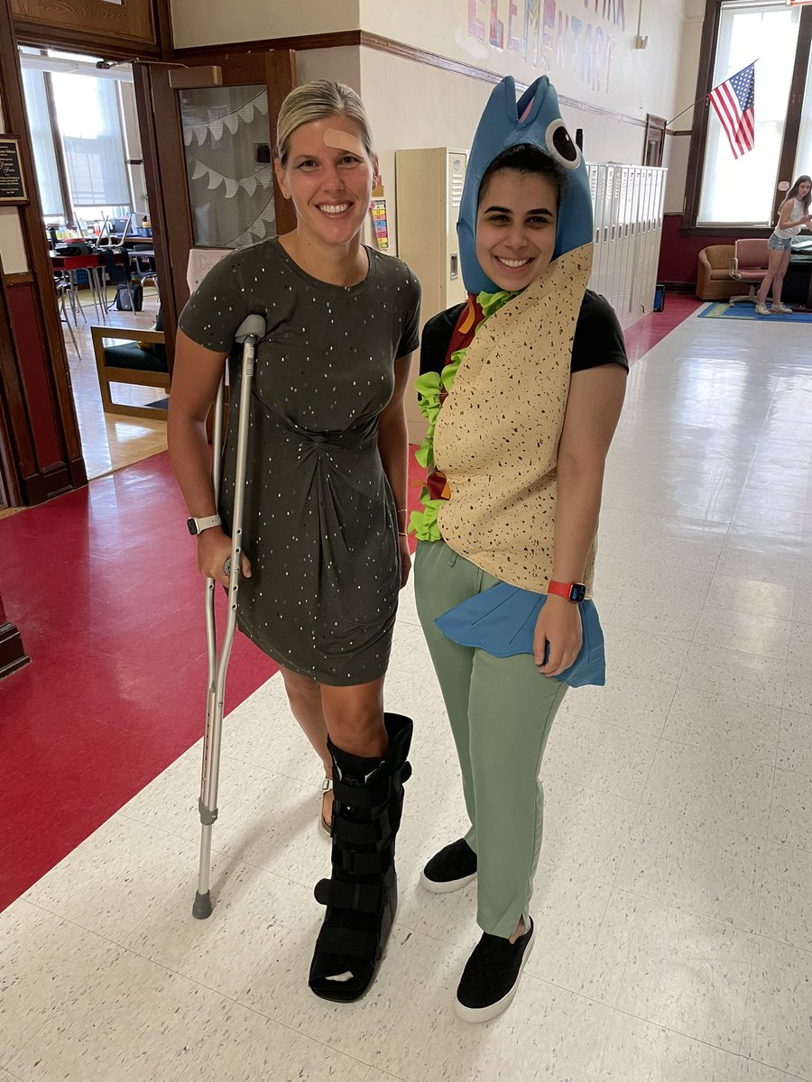 ms_blan's tweet photo. C is for costume day! Thanks for getting me out of my comfort zone! @MrsDicksNPS #abcountdown #23moredays https://t.co/19h9YvDbJa