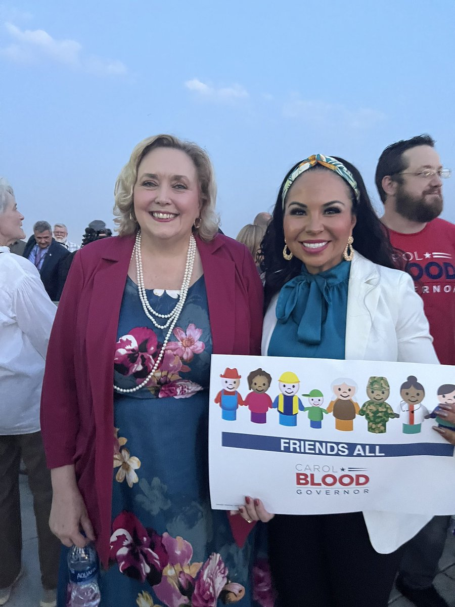 jacqellelane25's tweet photo. What a fun and successful evening at the 'Go Blue in '22 Watch Party! Excellent presentations from Senator Carol Blood, Senator Tony Vargas, and Alisha Shelton!
A huge thank you and congratulations to my friend Deb Neary @Educ8Nebraska
.
.
.
#electionnight #gobluein22 https://t.co/ttDcgWTr1j