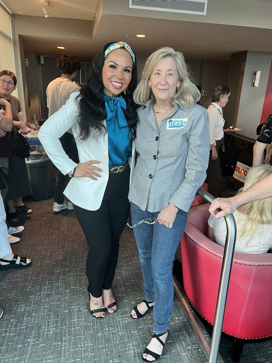 jacqellelane25's tweet photo. What a fun and successful evening at the 'Go Blue in '22 Watch Party! Excellent presentations from Senator Carol Blood, Senator Tony Vargas, and Alisha Shelton!
A huge thank you and congratulations to my friend Deb Neary @Educ8Nebraska
.
.
.
#electionnight #gobluein22 https://t.co/ttDcgWTr1j