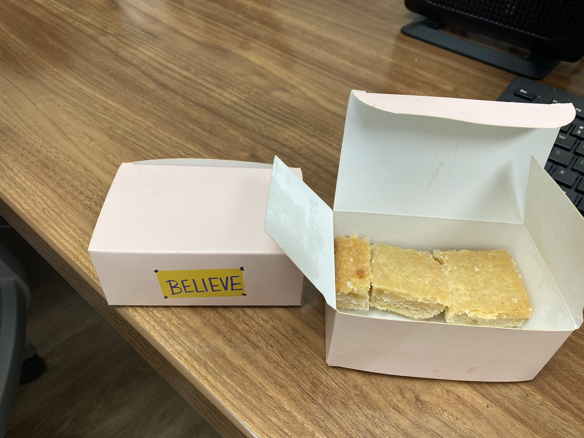 thanks for the homemade shortbread <a href="/DrAndreaGillis1/">Dr. Andrea Gillis</a>!#biscuitswiththeboss <a href="/TedLasso/">Ted Lasso</a> <a href="/hanwaddingham/">Hannah Waddingham.</a> <a href="/jasonsudeikis/">Jason Sudeikis</a> <a href="/UABSurgery/">UAB Surgery</a>