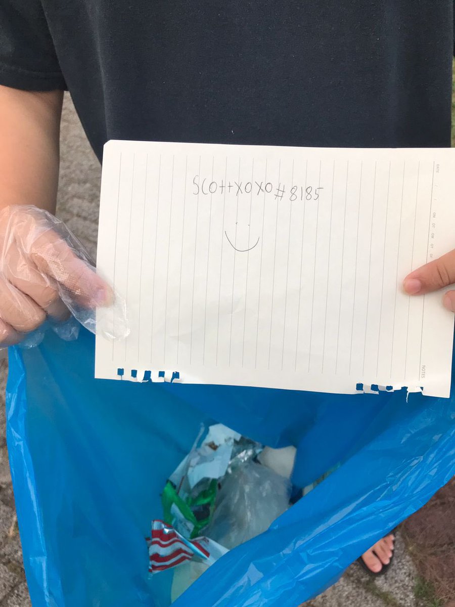 ScottXoXo tweet media