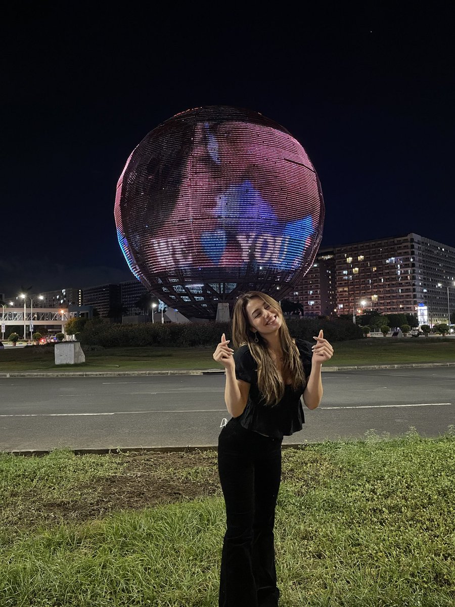 gomezshanaia's tweet photo. Another incredible dream come true, thank you to our shaibies who never get tired of loving and supporting us. I love you all so much ♥️ you’re the real dream come true https://t.co/FtDPrqK1Iu