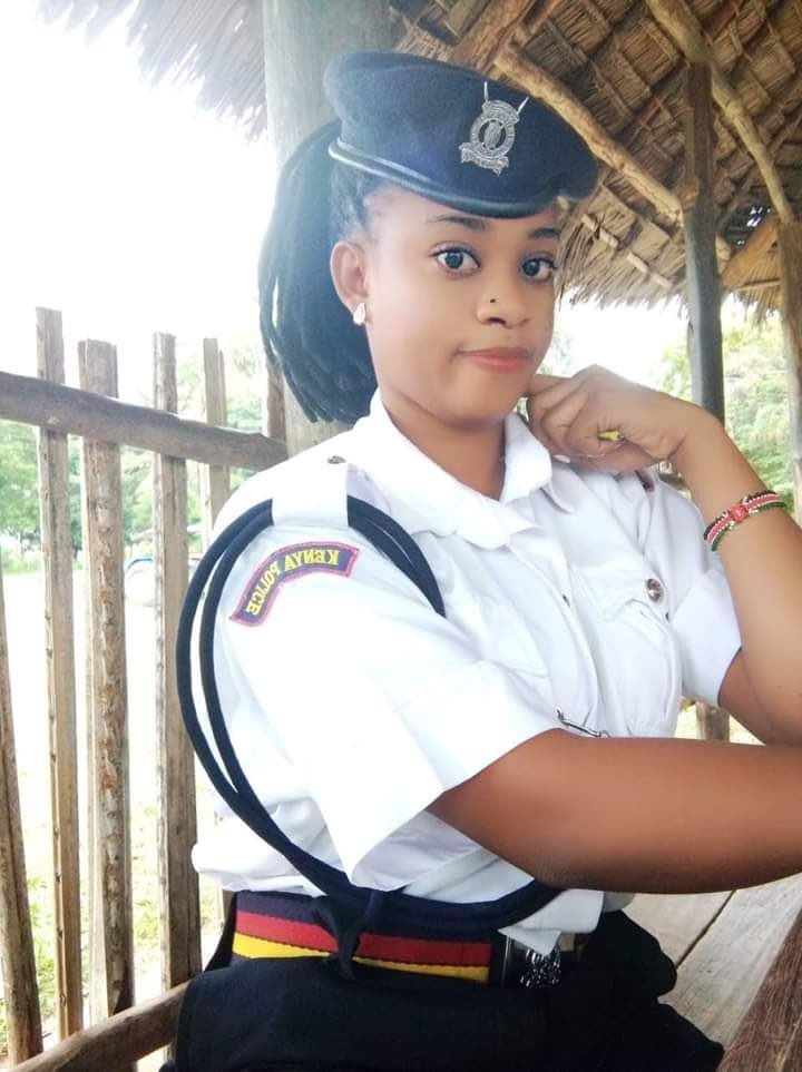 PeratoN_Senior's tweet photo. Kenya Police      vs 
Uganda Omupolisi
 #KenyaVsUganda https://t.co/GklC5zi556
