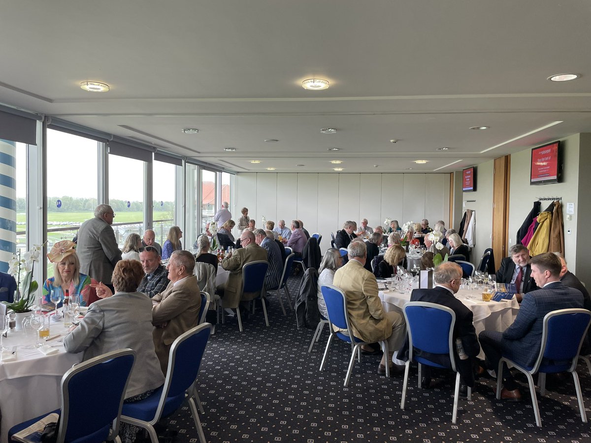 RacegoersClub's tweet photo. A fantastic day at @yorkracecourse with over 60 @RacegoersClub members. A big thanks to all the racecourse staff for hosting us, Roger Hart for his tipster talk and parade ring visit, and to William Buick for the photo! 🏇 https://t.co/Dah966rMYW