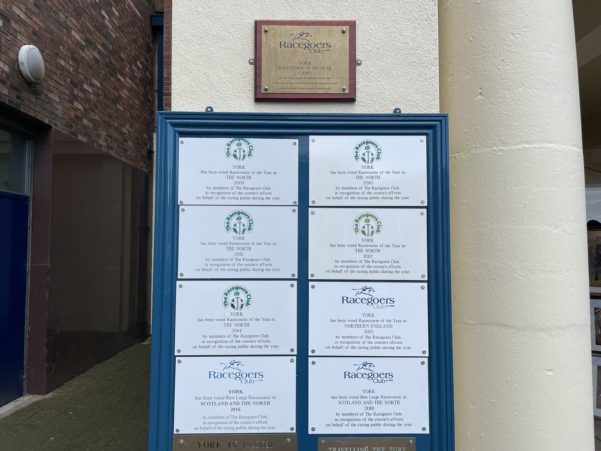 A fantastic day at <a href="/yorkracecourse/">York Racecourse</a> with over 60 <a href="/RacegoersClub/">Racegoers Club</a> members. A big thanks to all the racecourse staff for hosting us, Roger Hart for his tipster talk and parade ring visit, and to William Buick for the photo! 🏇