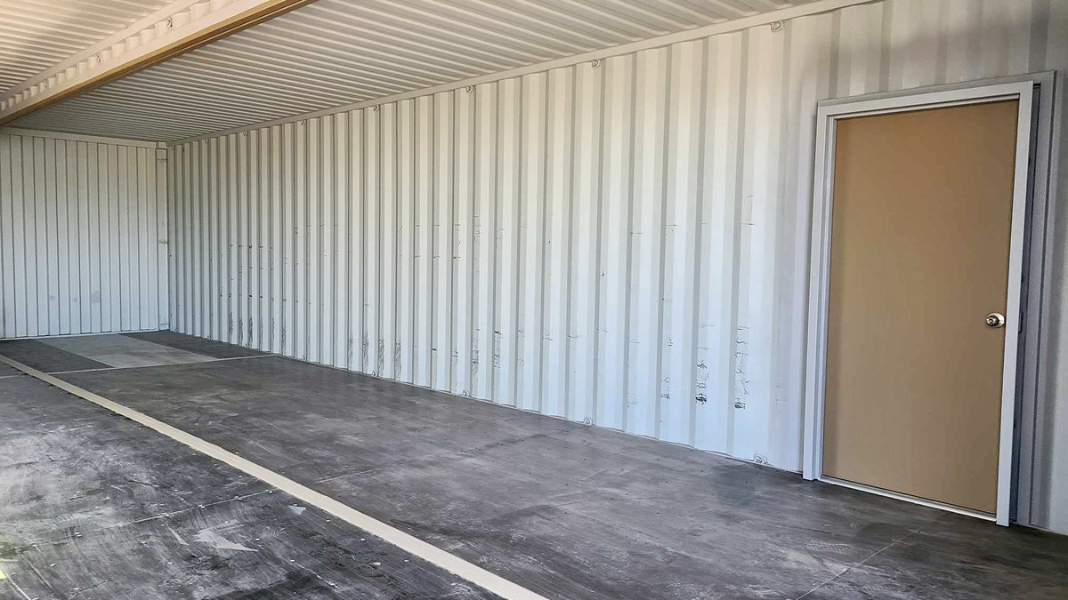 AllStar_Storage's tweet image. 40&apos; Garage/Storage/Warehouse that we delivered and put together yesterday in Rio Verde.

#allstarstorage 
#shippingcontainers 
#modifiedcontainer 
#storage 
#betterthanashed