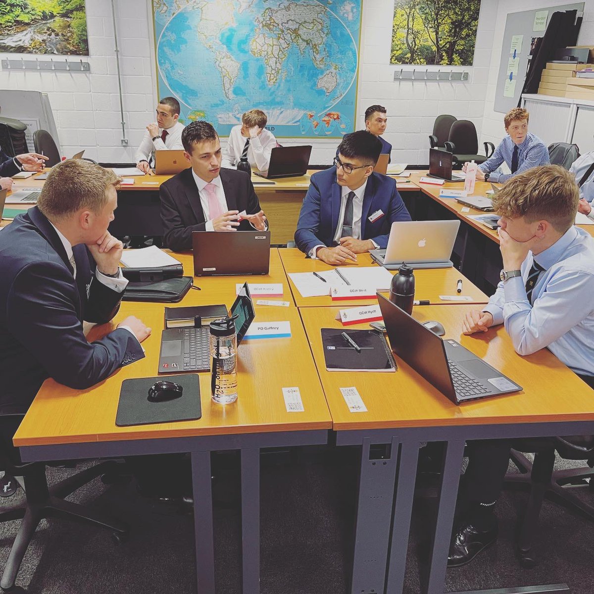 Analysis, analysis, analysis. Today the students learnt about approaching complex topics with different analytical tools to help break them down and to understand them better. #britisharmy #PODP #army #personaldevelopment #FailLearnWin #BeTheBest