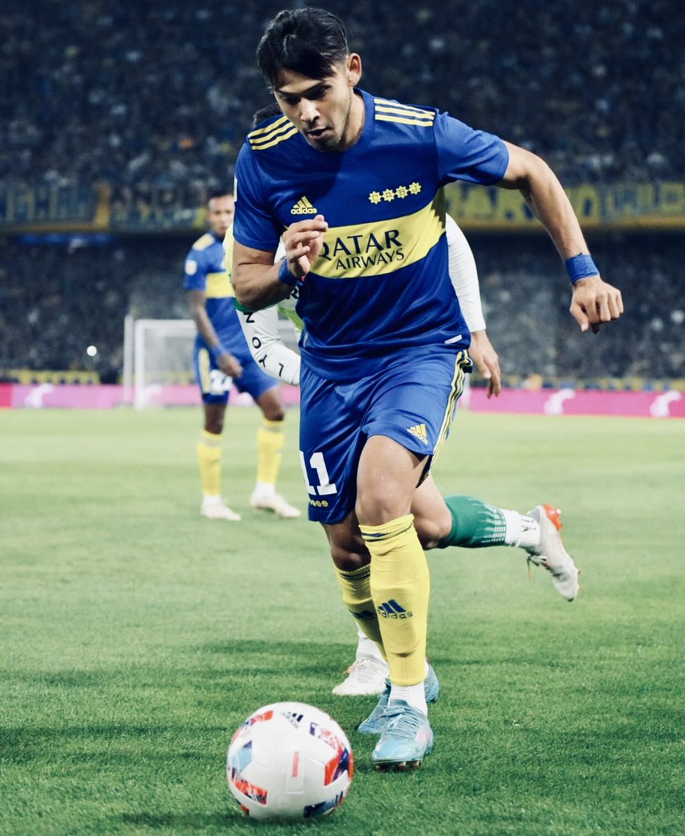 locura_boquense's tweet photo. 📊 Óscar Romero, entre los jugadores de Boca, frente a Defensa y Justicia:
⠀
- 1 asistencia.
- 1° en toques de pelota (86).
- 1° en pases precisos a campo rival (26).
- 1° en recuperaciones (7).
- 1° en duelos ganados (13).
- 1° en infracciones recibidas (4).
⠀
Info: @DataRef_ https://t.co/QjEUXgp42s