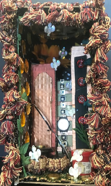 PawlingCSD3's tweet photo. Pawling HS students in Mrs. Pinelli's Studio Art class designed &amp; constructed "Book Nooks" (decorative dioramas based on a literary theme) or "Diminutive Dwellings" (houses in miniature) out of cardboard, foam core board &amp; found materials. https://t.co/Nli4ly88xI
