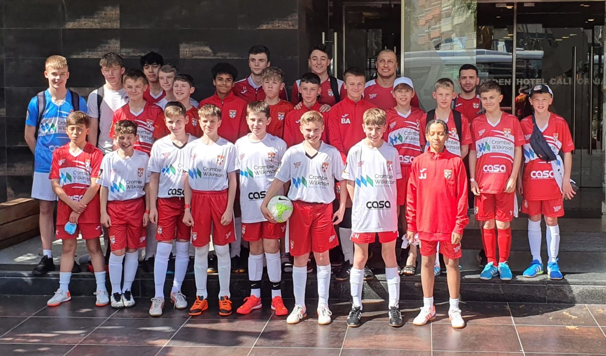YorkFutsal's tweet photo. ✈️ YORK FUTSAL ON TOUR | SPAIN 2022
DAY 1 - Castellbisbal FS
These moments may have ended but the memories will last forever.
#yorkfutsalmassive
FULL ALBUM: https://t.co/tlTldjZy1z https://t.co/A4ZvY0tsQ1