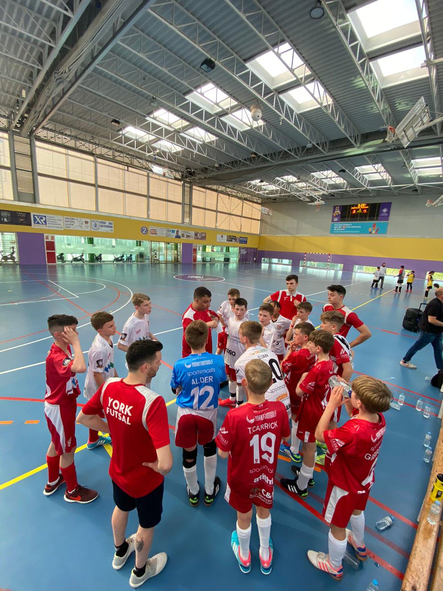 YorkFutsal's tweet photo. ✈️ YORK FUTSAL ON TOUR | SPAIN 2022
DAY 1 - Castellbisbal FS
These moments may have ended but the memories will last forever.
#yorkfutsalmassive
FULL ALBUM: https://t.co/tlTldjZy1z https://t.co/A4ZvY0tsQ1