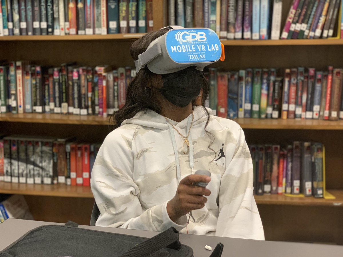 GPBeeBozz's tweet photo. Day 2 in the @SMMediaCenter at Stockbridge MS sharing the @GPBEducation #CivilRightsMovement virtual learning journey with #GAStudies students. #GPBatSMS @SMS_HCS #VRinEdu https://t.co/oBRWFr4Mo0